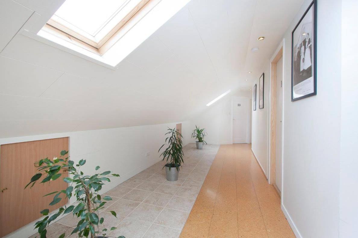 Esja Guesthouse レイキャヴィーク エクステリア 写真